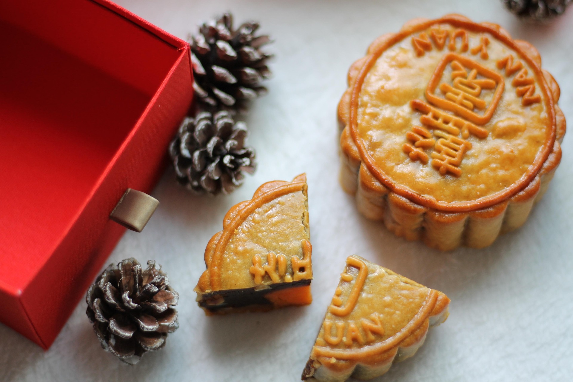 5 Mooncake